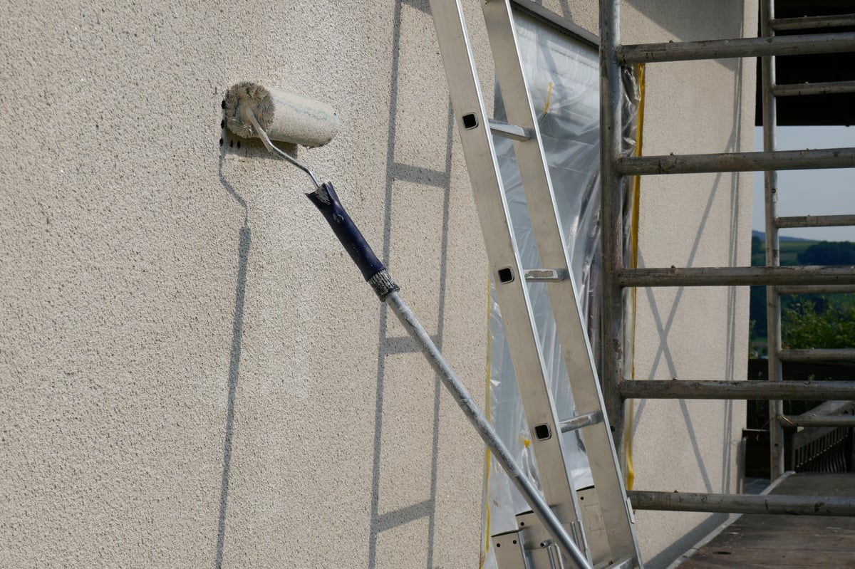 Professional exterior house painting in The Woodlands TX